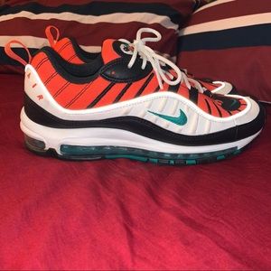 NIKE AIR MAX 98